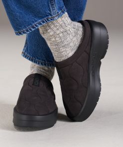 Women's OOmega Posh Mule - Black